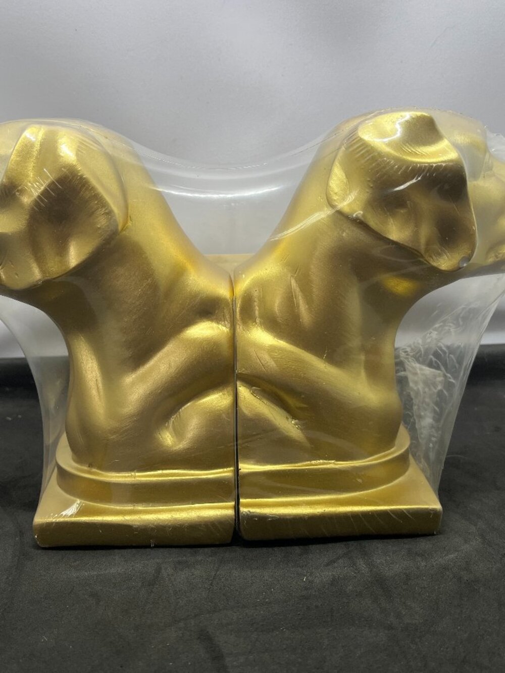 Dogs Bookends